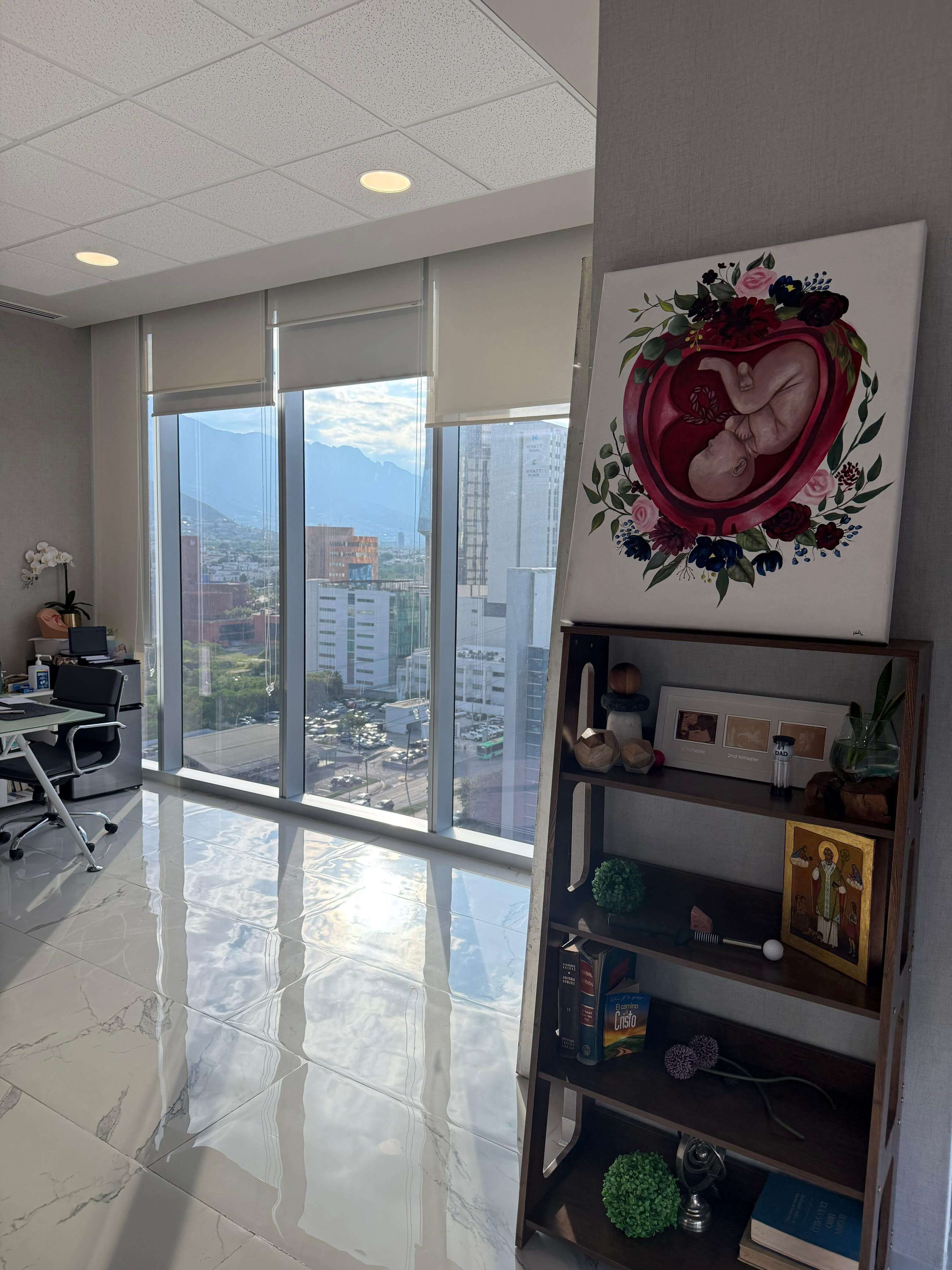 Galería Dr. César Cantú